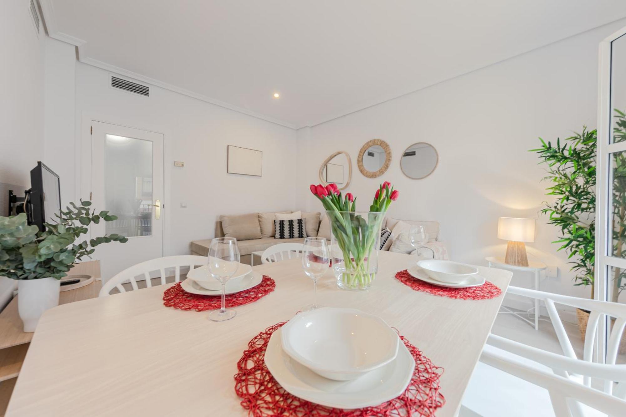 Isg Apartments Becquer Free Parking Inside The Building — Photos 2